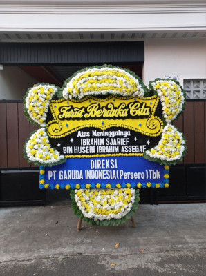 Papan Bunga Duka di Nanggeleng