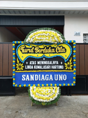 Papan Bunga Duka di Nanggeleng